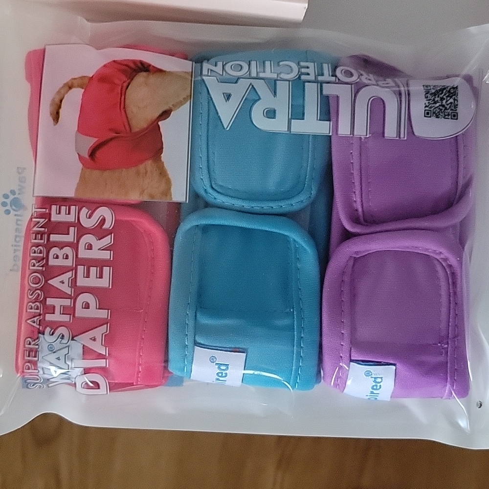 Washable diapers for  little dogs
